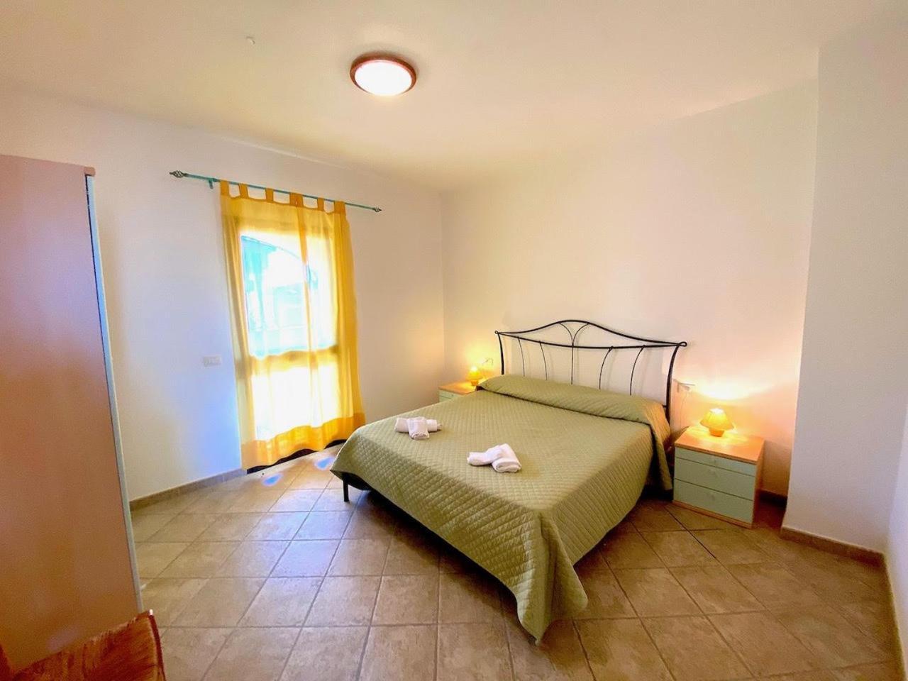 סאן תאודורו Residence Almusura מראה חיצוני תמונה