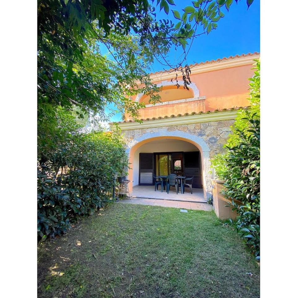 סאן תאודורו Residence Almusura מראה חיצוני תמונה
