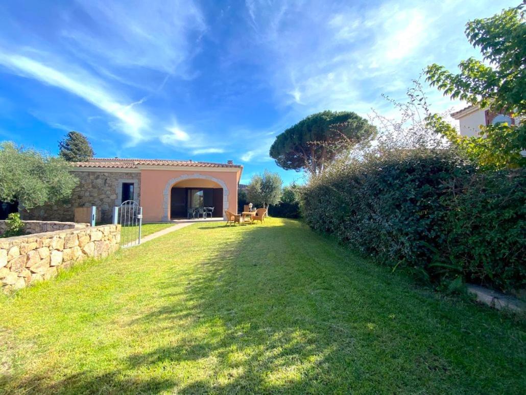 סאן תאודורו Residence Almusura מראה חיצוני תמונה