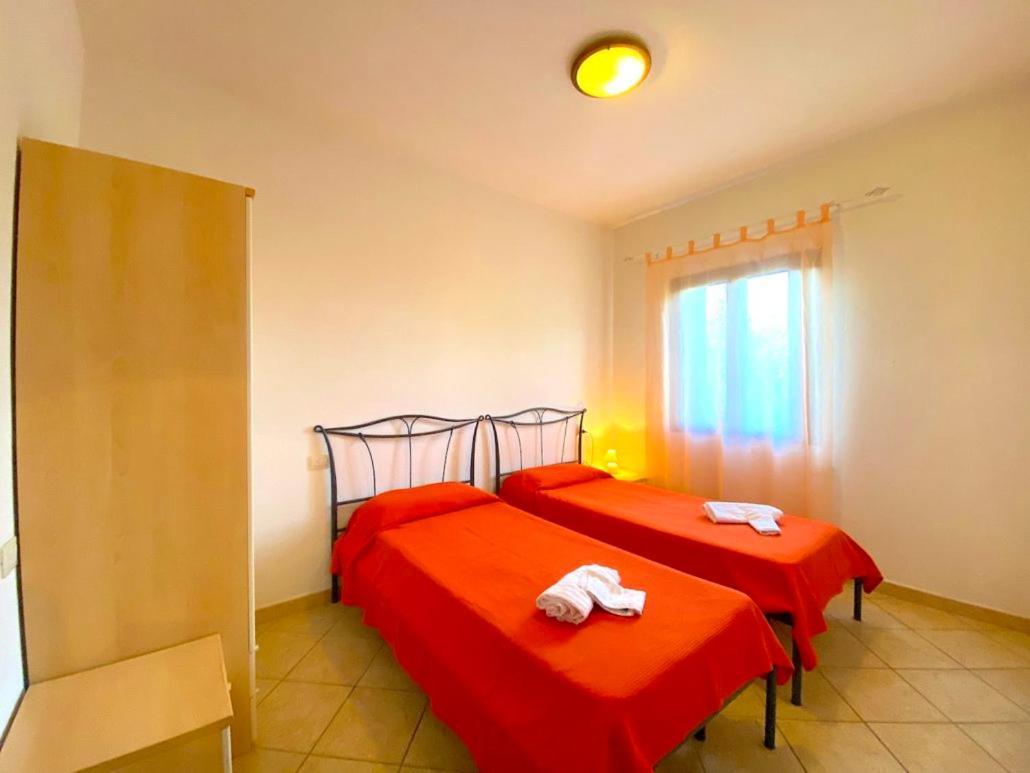 סאן תאודורו Residence Almusura מראה חיצוני תמונה